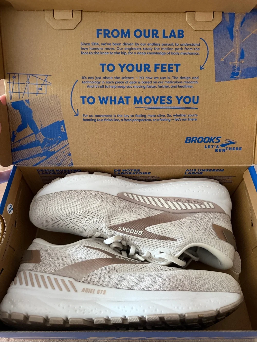 Brooks Ariel GTS 24 Women’s Run/Walk Athletic Shoes 8.5 2E